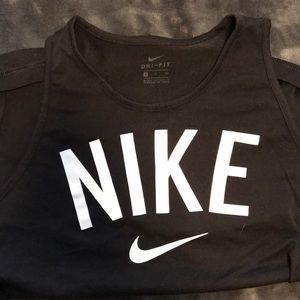 Nike muscle tank !